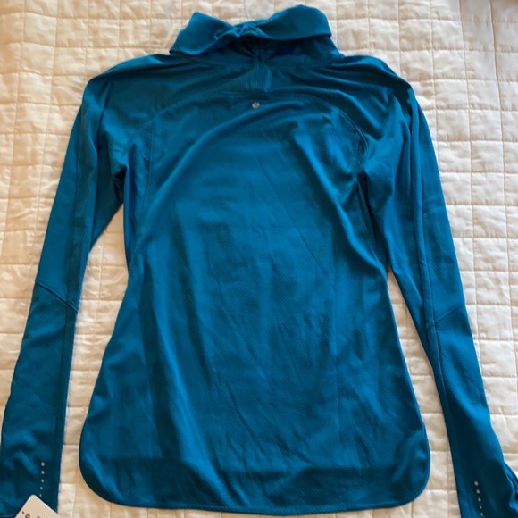 Women’s Layer 8 Final Rep Pullover Shirt Size S - Picture 3 of 5